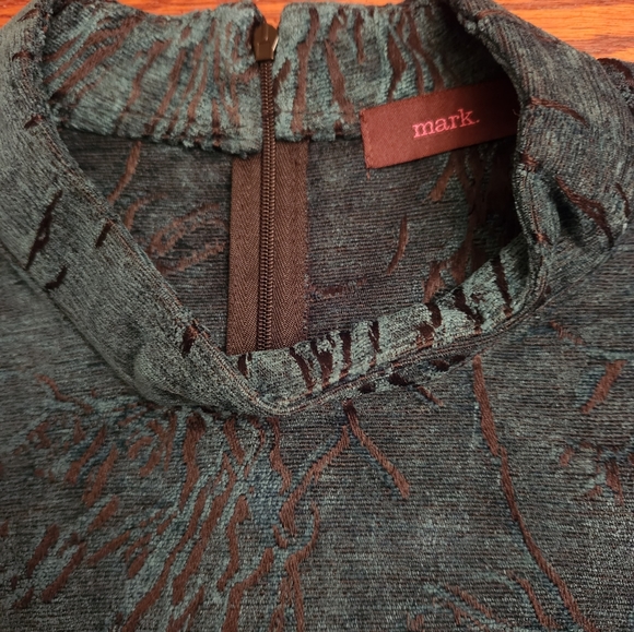 Avon Mark Teal Appeal Top - Picture 3 of 6